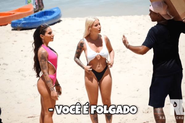Pegadinha de peso: Hot-influenciadoras do California Tv são enganadas ao pegar no pacote de Rafael Chocolate
